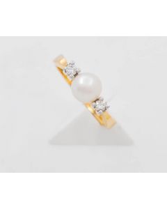 Ring Perle Brillanten 14 k Gelbgold 3,9 Gramm Größe 57 
