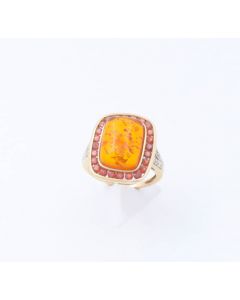Bernstein Ring mit kleinen Diamanten 10 K Gelbgold 4,4 Gramm Größe 56